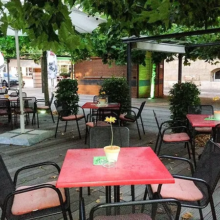 Bavaria Отель 2*