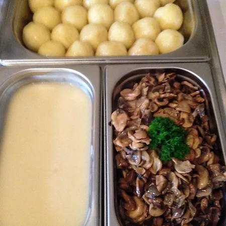 Отель Bavaria Дёбельн